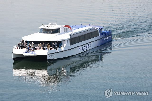 한강버스 시범운전