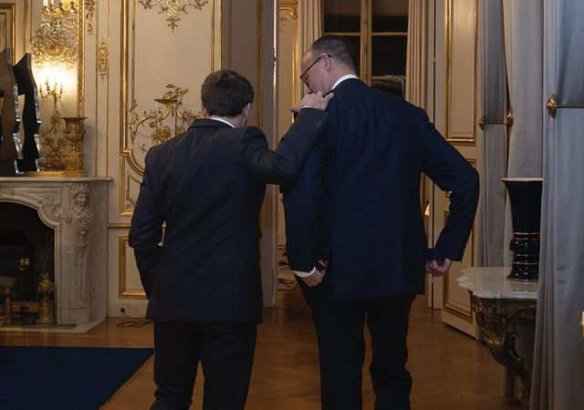 에마뉘엘 마크롱 프랑스 대통령(왼쪽)과 프리드리히 메르츠 CDU 대표