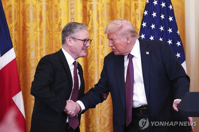 27일 백악관 정상회담 후 기자회견장의 미·영 정상