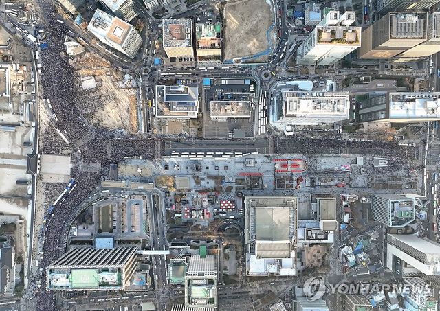 대통령 탄핵 찬반 목소리