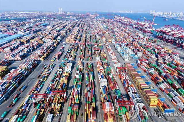 중국 칭다오 항구