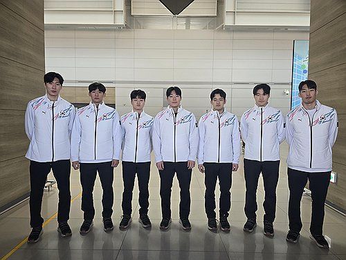 동계 AG에서 사상 첫 금메달을 노리는 남자 아이스하키 대표팀