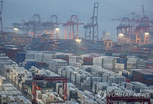 부산 신선대 부두 [연합뉴스 자료사진]