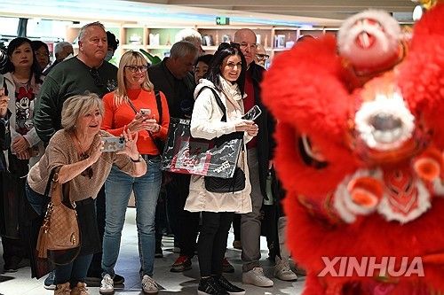 상하이의 외국인 관광객들