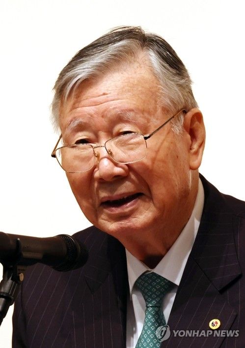 신년사 하는 이중근 부영그룹 회장