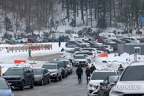눈 쌓인 백두대간 왔어요