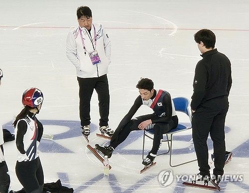 휴식 취하는 김건우