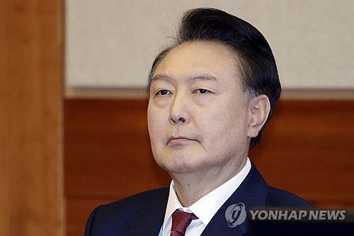 탄핵심판 5차 변론기일 출석한 윤 대통령