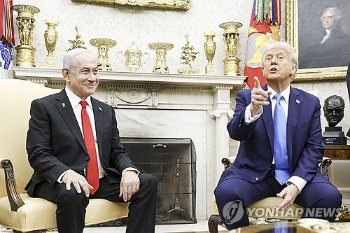 백악관에서 이스라엘 총리 만난 도널드 트럼프 미국 대통령