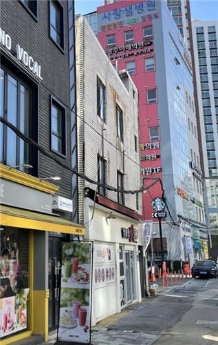 기울어진 광주 남구 방림동 상가 주택