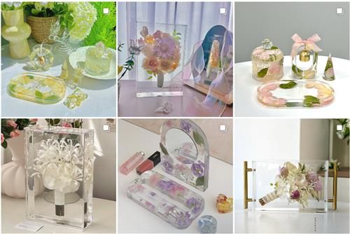 부케를 말린 뒤 액자 등을 만들어 신부에게 돌려주는 문화