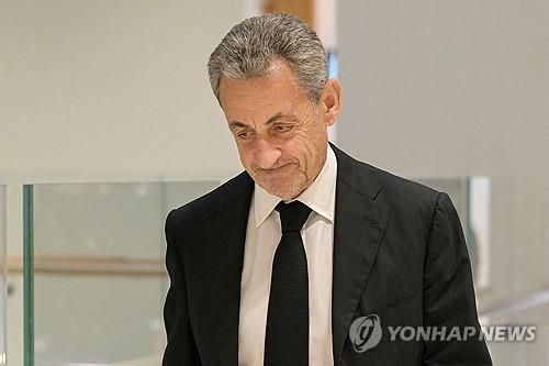 니콜라 사르코지 전 대통령