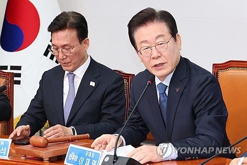 발언하는 민주당 이재명 대표