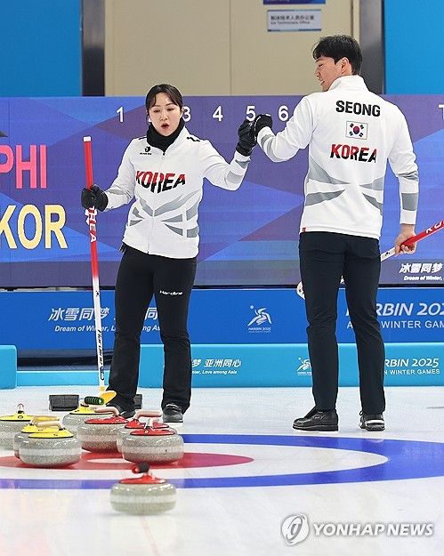 김경애-성지훈 '좋았어'