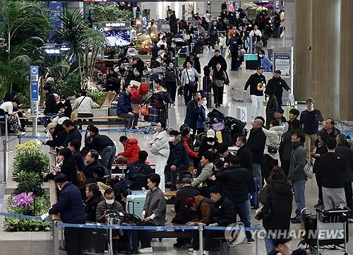 지난 2일 오전 붐비는 인천국제공항 1터미널 입국장 모습
