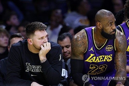 돈치치와 제임스