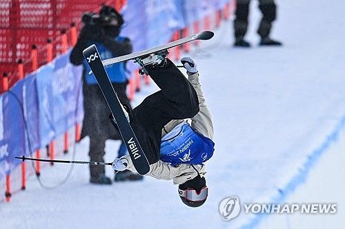 이승훈의 연기 모습