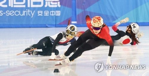 넘어지는 김길리