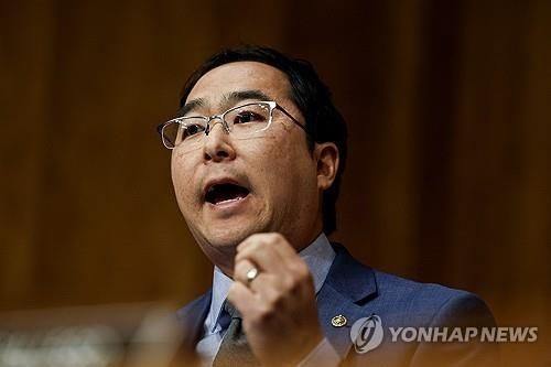 한국계 첫 미국 연방 상원의원 앤디 김