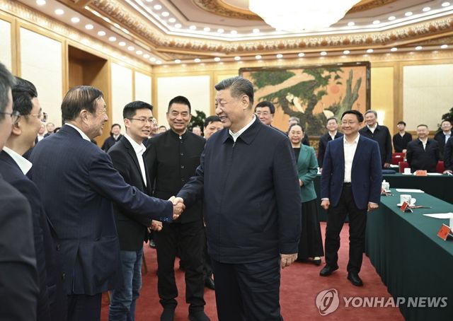 중국 기술분야 기업과 좌담회에 참석한 시진핑 중국 국가 주석