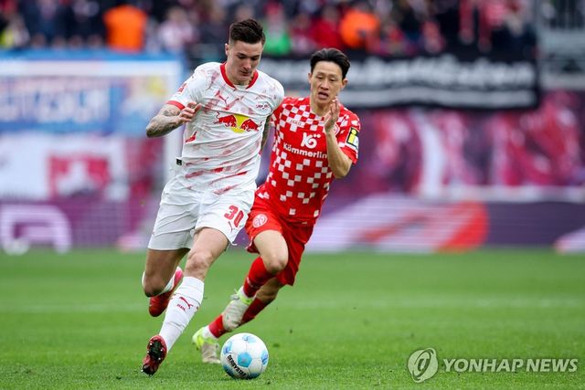 마인츠의 2-1 승리에 공헌한 이재성