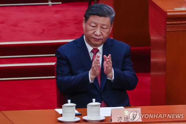 양회 참석한 시진핑