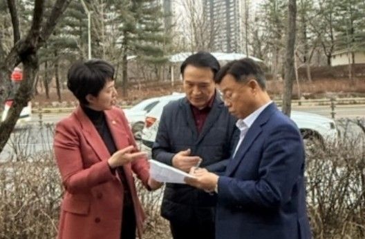 김은혜 의원, 임태희 경기도교육감, 신상진 성남시장(왼쪽부터)