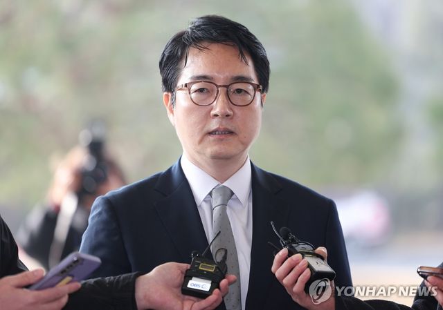 검찰총장 "적법절차 원칙에 따라 소신껏 결정…탄핵사유 안돼"