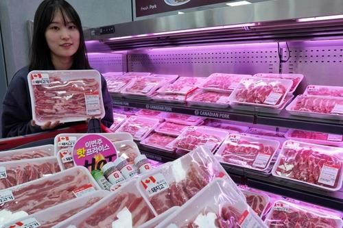 롯데마트의 캐나다산·미국산 삼겹살