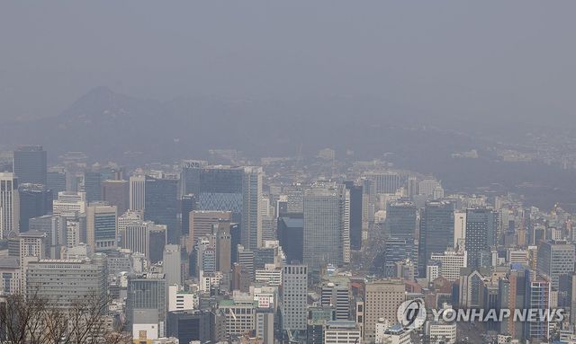 색을 잃은 서울