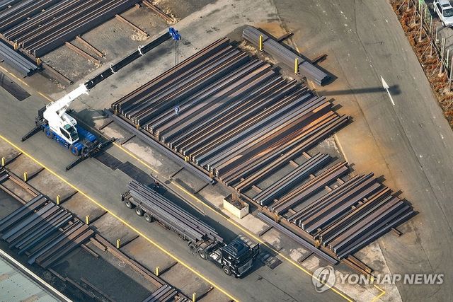 하루 앞으로 다가온 미국 철강 관세 25％ 발효