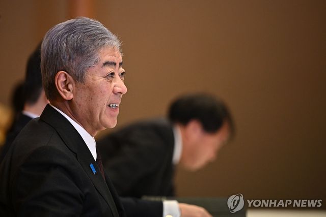 이와야 다케시 일본 외무상