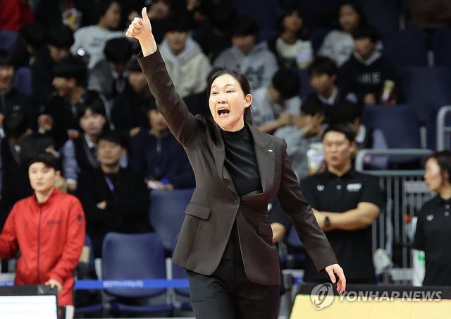 BNK 박정은 감독