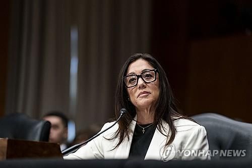 로리 차베스-디레머 미국 신임 노동장관