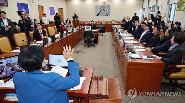 과방위, '현안질의 불출석' 류희림 방심위원장 고발