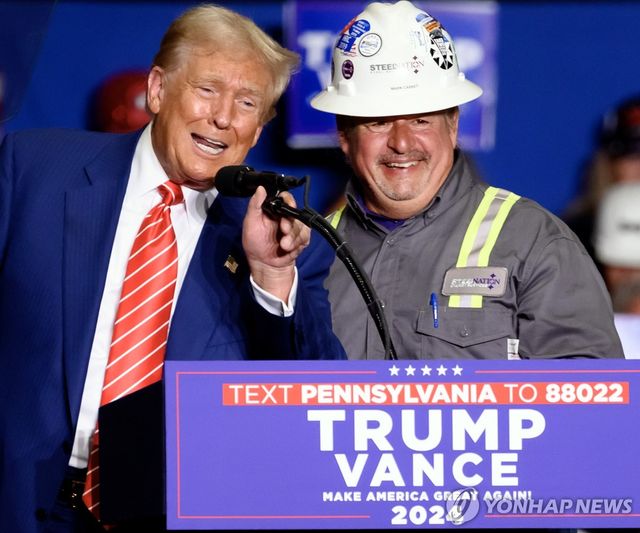 철강 및 알루미늄 관세 강행한 트럼프 미국 대통령