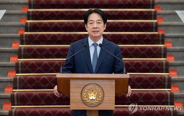 13일 중국 위협 대책 발표하는 라이칭더 대만 총통