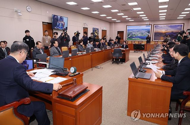 국토교통위원회 전체회의