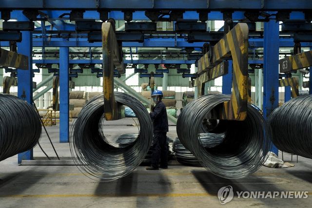 중국 칭다오의 철강 케이블 공장