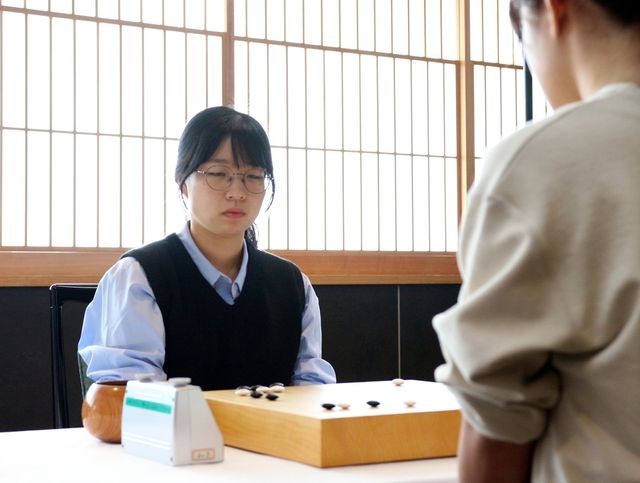 최정 9단이 센코컵 3연패에 도전한다.