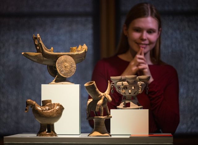 삼국시대 토기 및 기와 전시 '풍요와 안식' 부분 