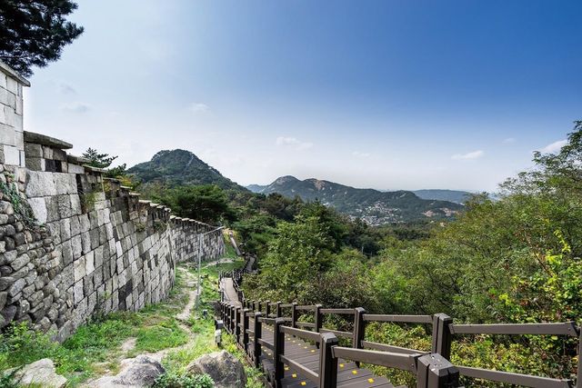 1단계 사업지 '성곽 탐방로'