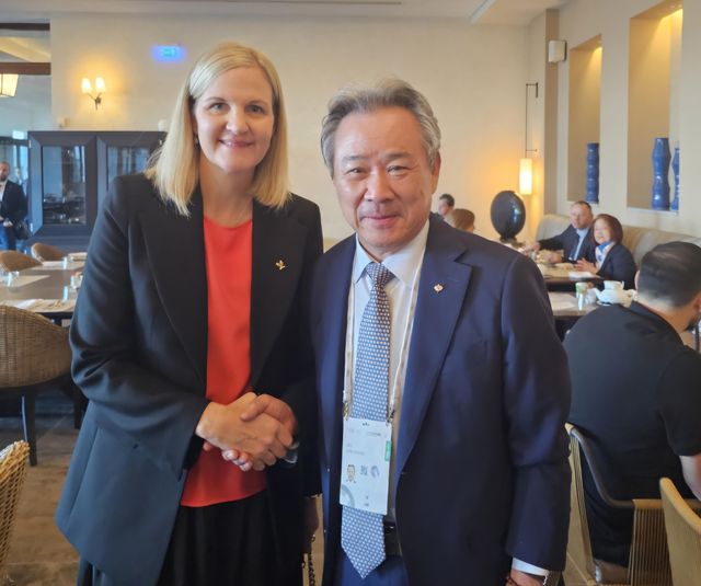 코번트리 IOC 위원장 당선인과 만난 이기흥 전 체육회장