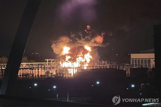 공항 인근 변전소 화재