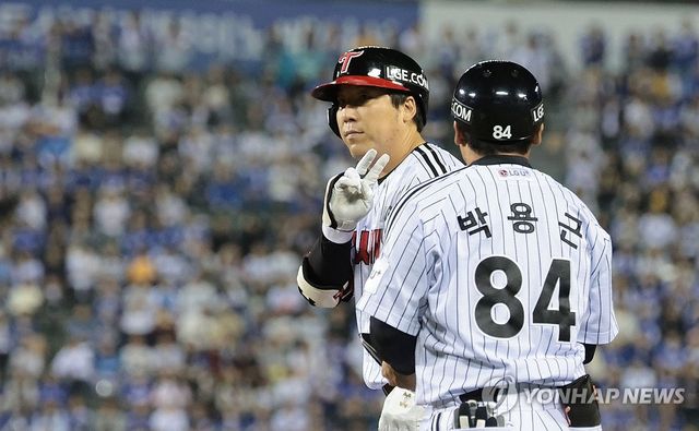 김현수, 프로야구 역대 세 번째 PS 통산 100경기 출장