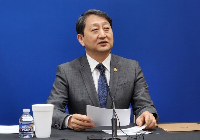 간담회하는 안덕근 산업부 장관