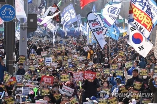 동십자각 앞에서 열린 탄핵 촉구 집회