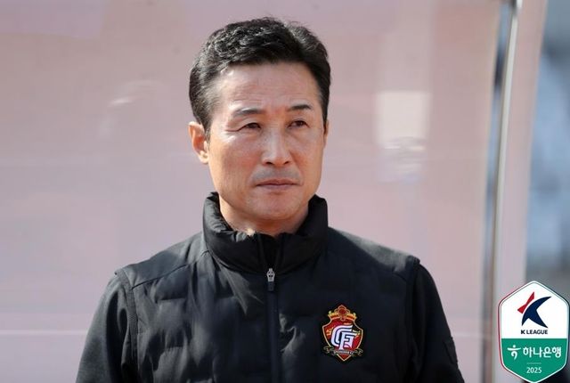 경남FC 이을용 감독