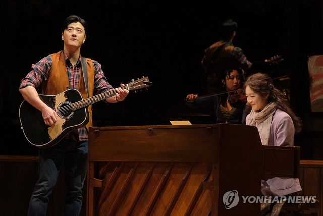 뮤지컬 '원스' 속 한 장면