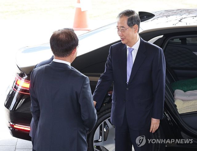 한덕수 대통령 권한대행 직무 복귀